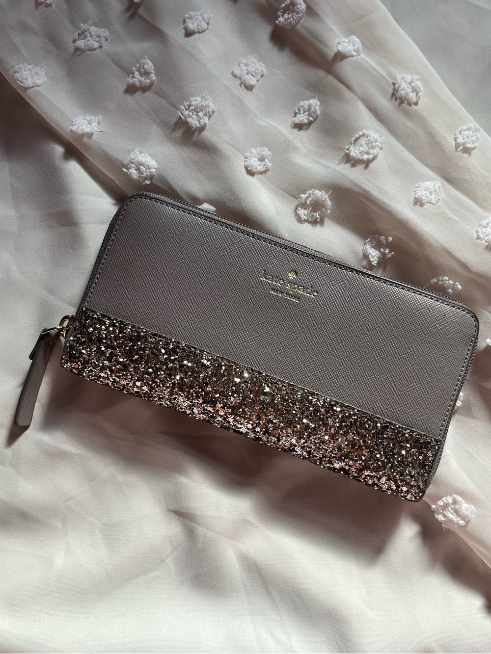 Kate Spade sequin wallet NWOT